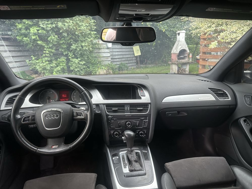 Audi S4 b8 uszkodzony