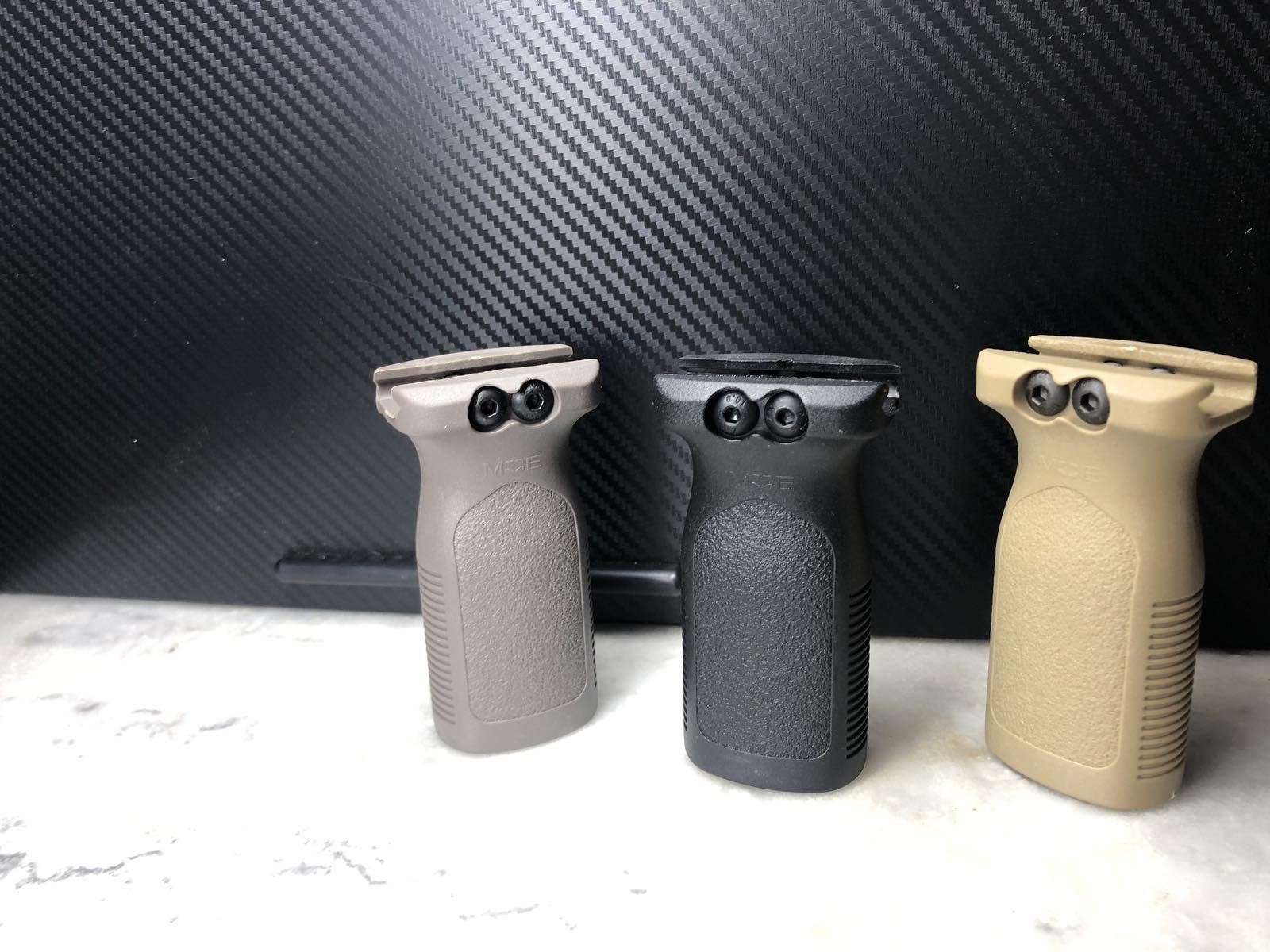 Ручка переноса огня Magpul.