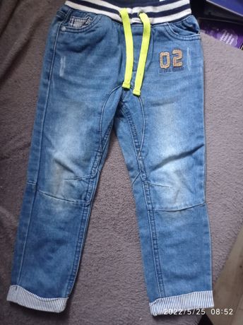 Spodnie chłopięce jeans 104