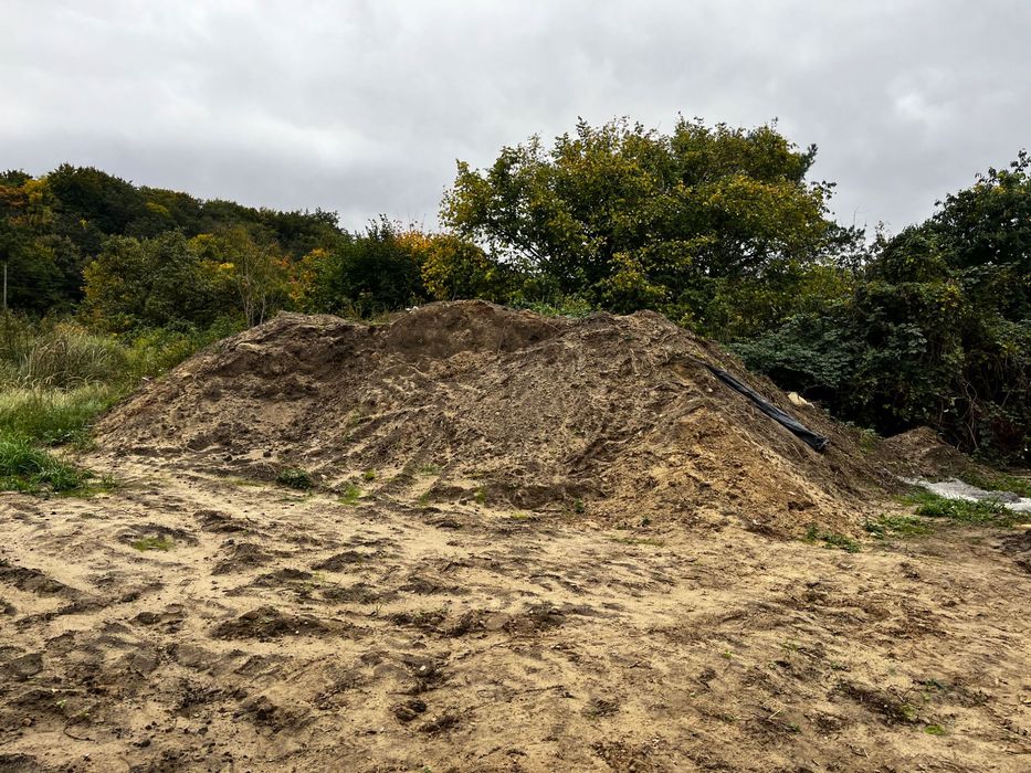 Ziemia z wykopu pod budowę za darmo