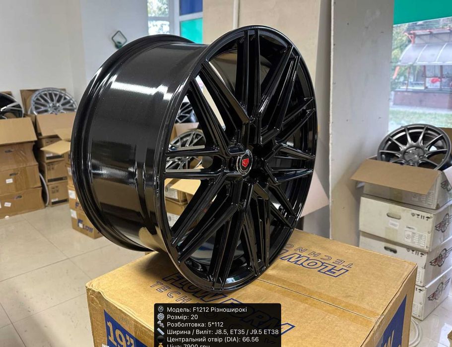 Нові R20 Vossen Різноширокі / Шоурум