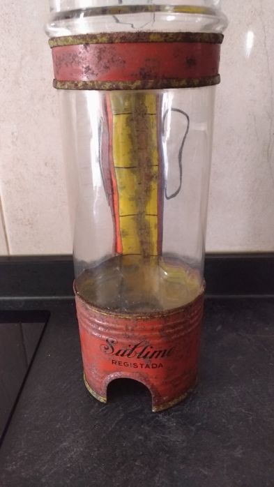 Aparelho antigo clister