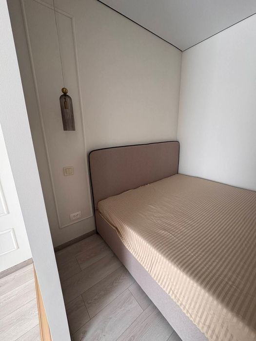 Продаж! 1но кімнатна з ремонтом