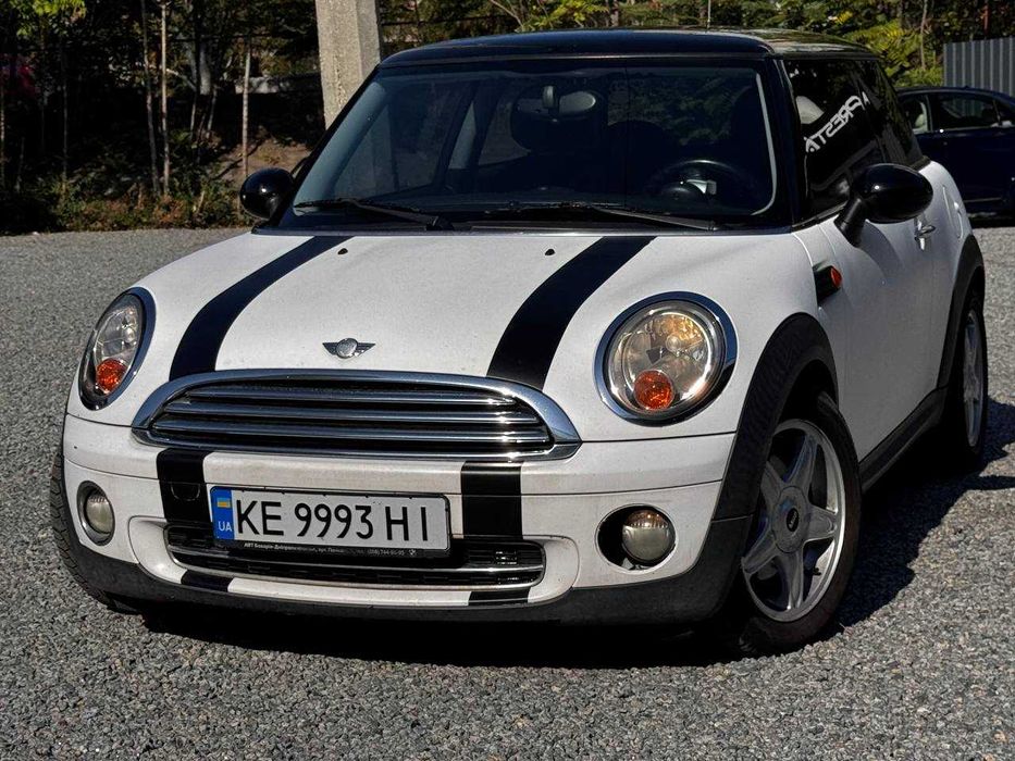 Продам Мини купер