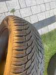 4 opony zimowe uzywane 225/55R19 103V Nokian WR SUV4 - 2 zimy / rav4