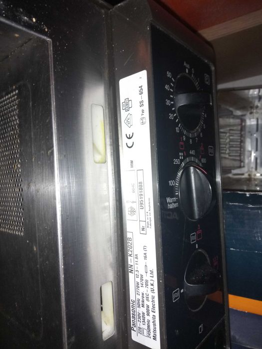 nn k202B Panasonic Kuchenka mikrofalowa