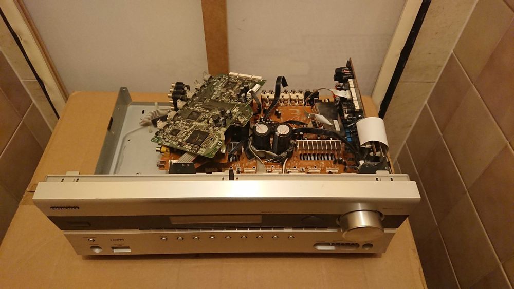 Amplituner Onkyo TX-SR607 płytka gniazda video