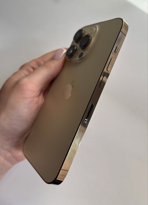 Apple iPhone 14 Pro на 1 Тб Rsim Айклауд