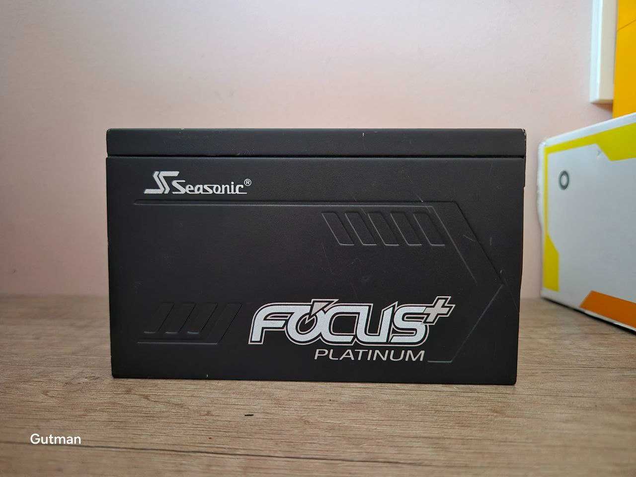 Блок питания живлення Seasonic FOCUS SSR-750PX 750W 80 PLUS Platinum