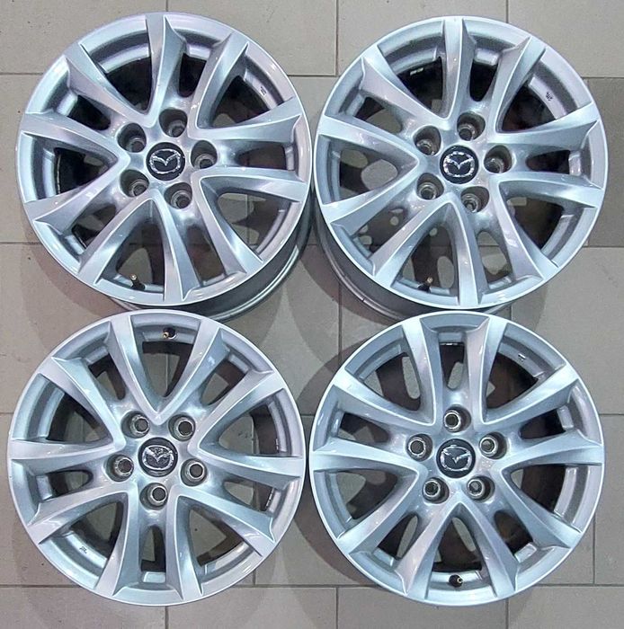 5-114,3 r16 Mazda.