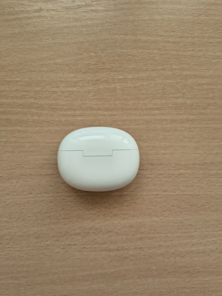 TWS наушники Realme buds T100