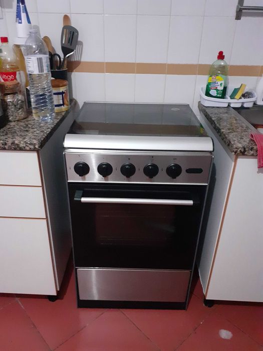 Fogao a gaz com pouco uso