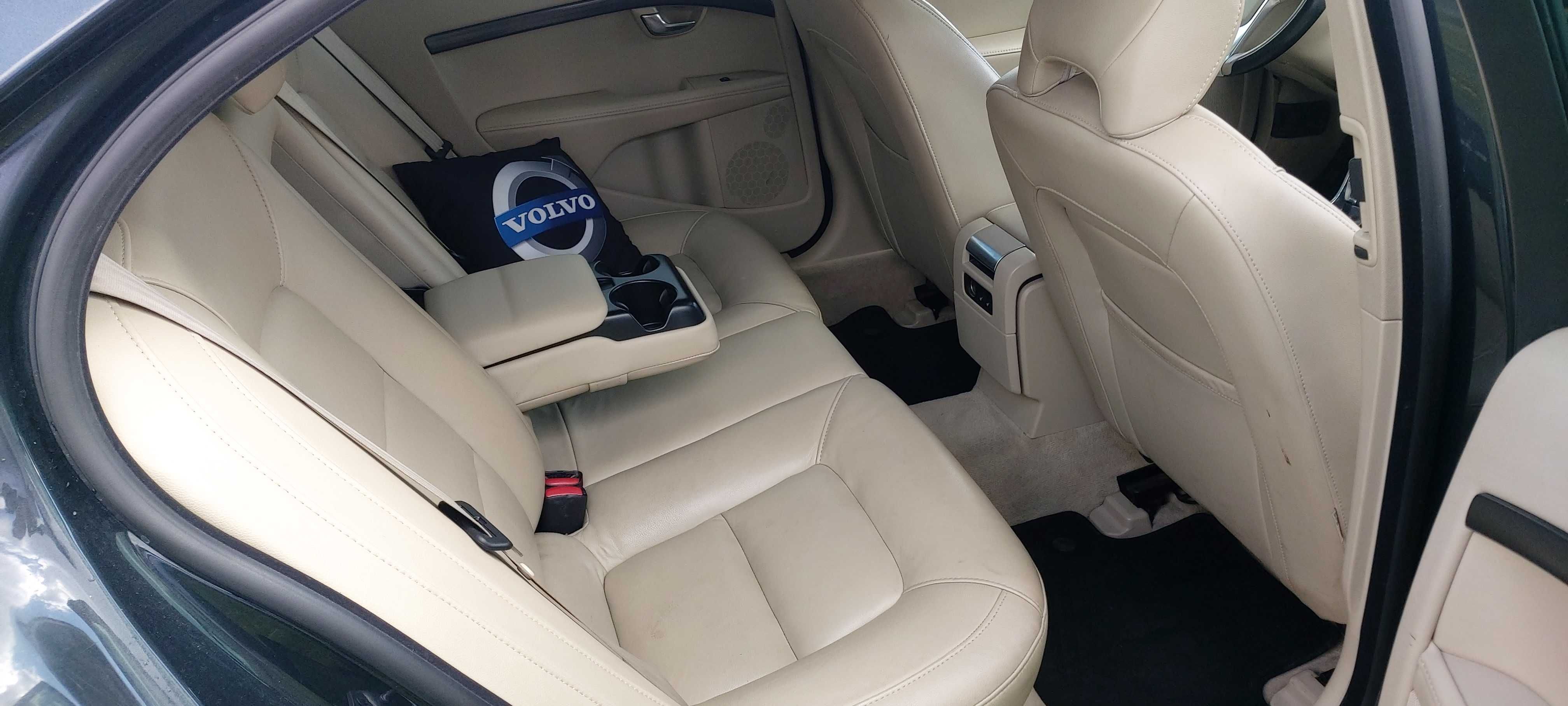 VOLVO S80 D4 E-drive SUMMUM 133KW, 163KM