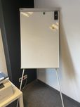 Flipchart wraz ze statywem