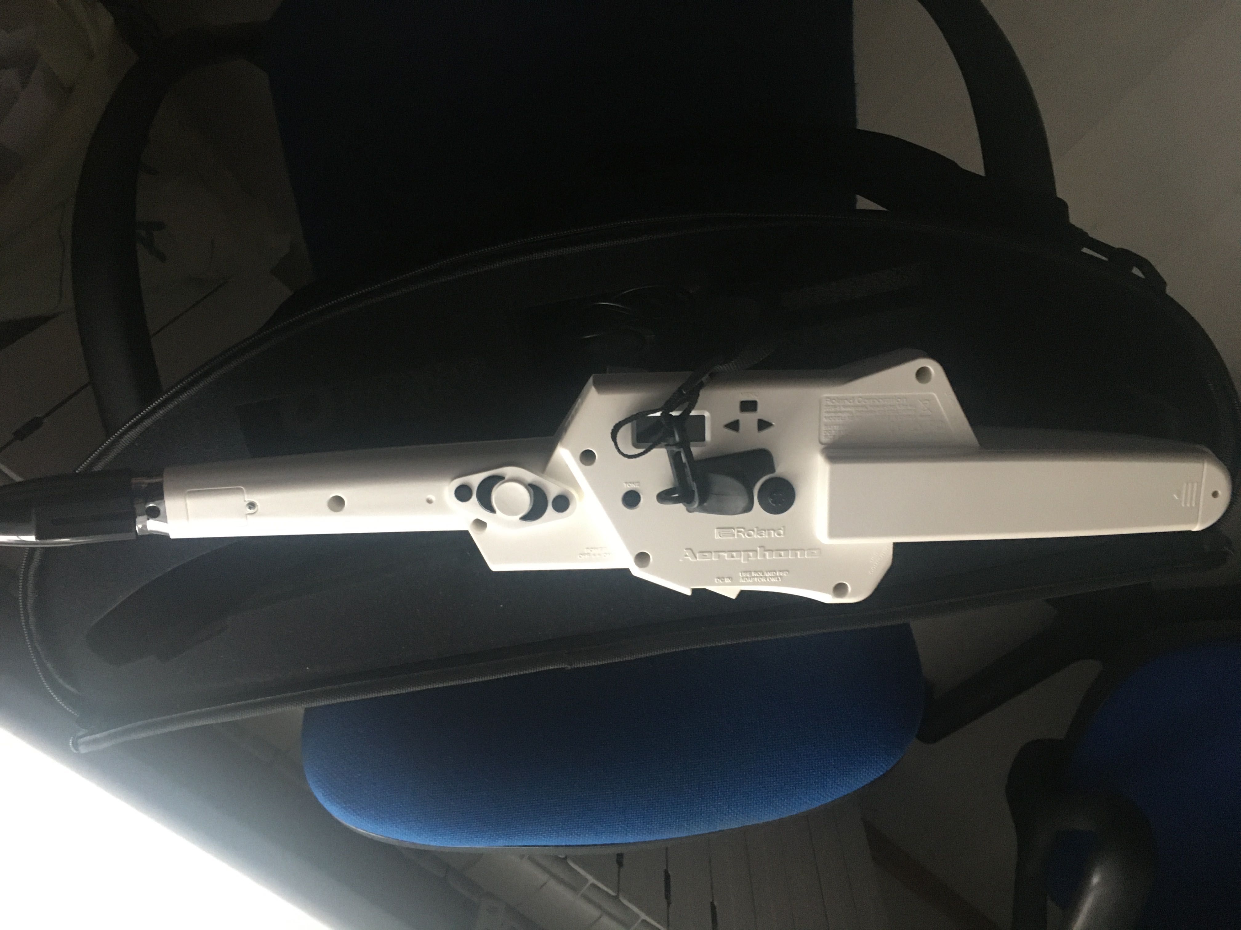 Saksofon elektroniczny Aerpohone AE-10