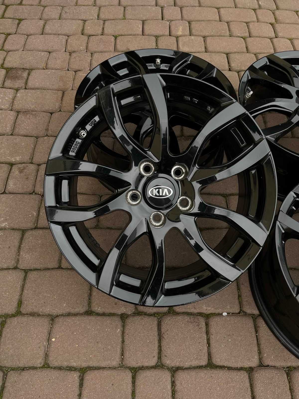 Alufelgi Kia 5x114,3 17 cali Czujniki Sportage Sorento Czarne