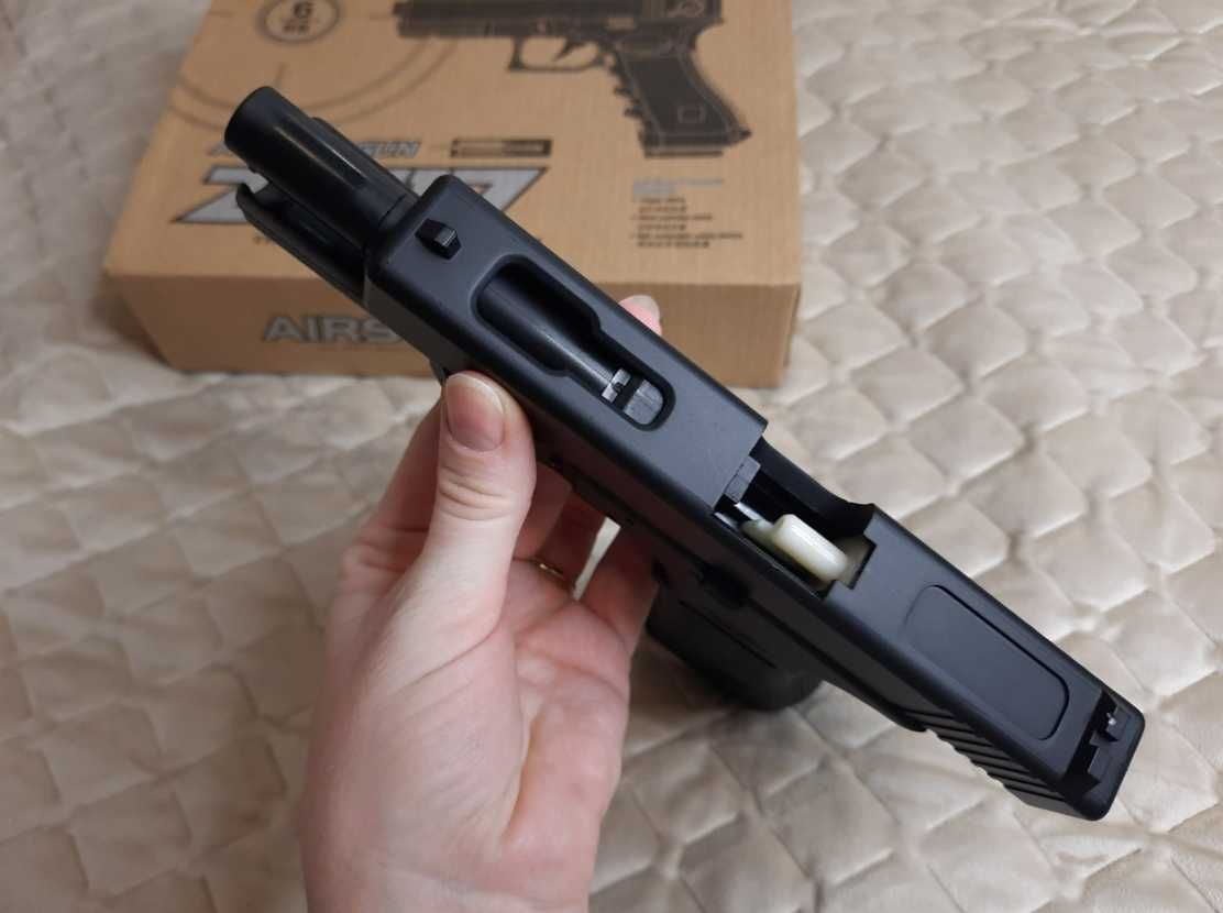 Пістолет zm17 дитячий глок іграшковий на пульках 6 мм новий оригінал