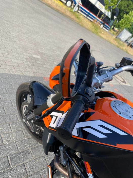 KTM Duke 125 – Idealny na miasto i na pierwszy motocykl!