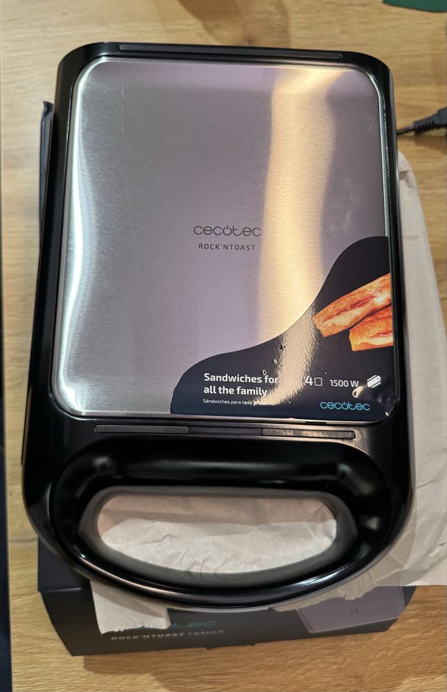 Opiekacz sandwich toster 4 tosty 1500 W rodzinny pojemny mocny