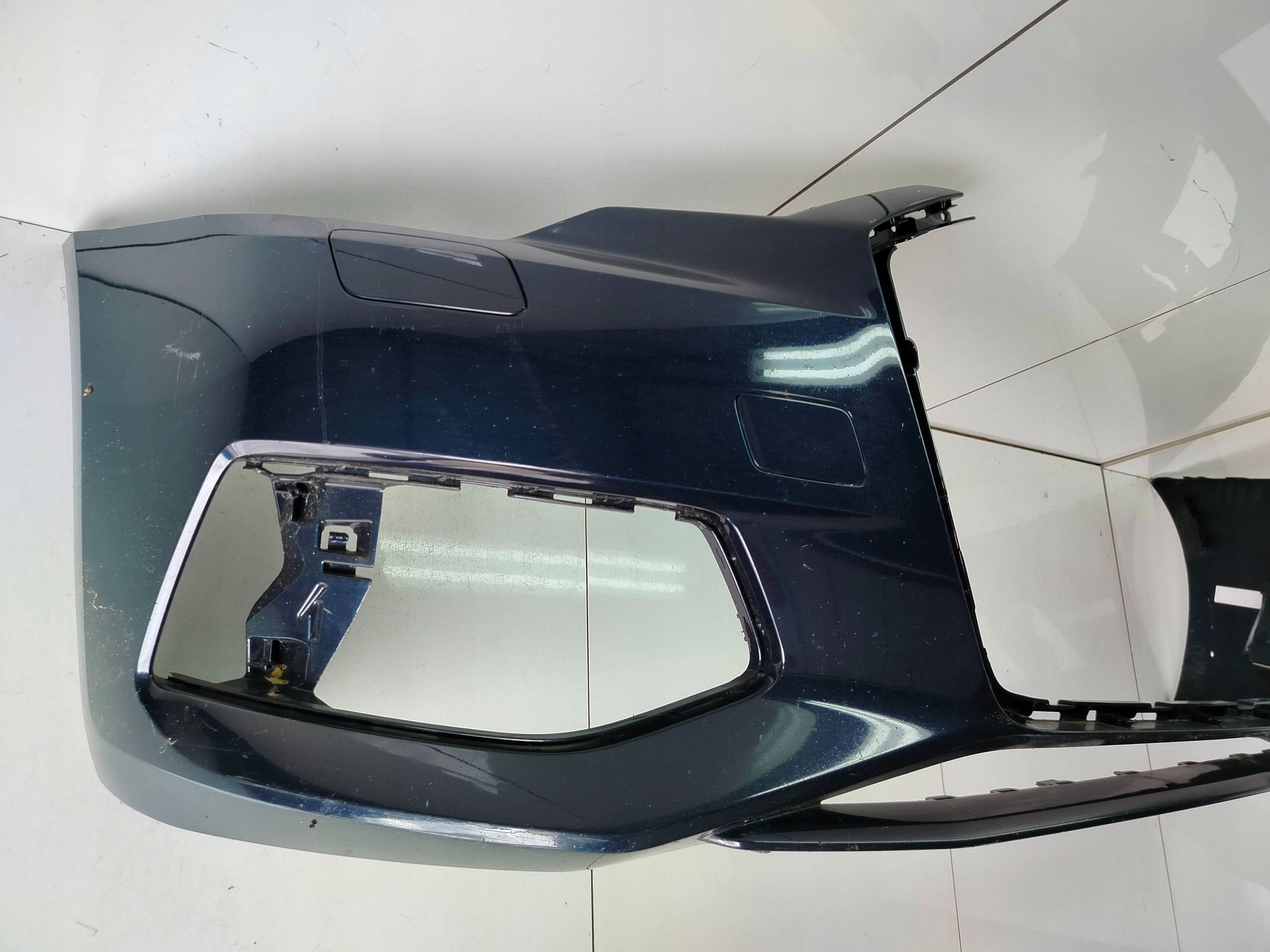 Audi A6 C8 4K0 2018  Zderzak przód Przedni