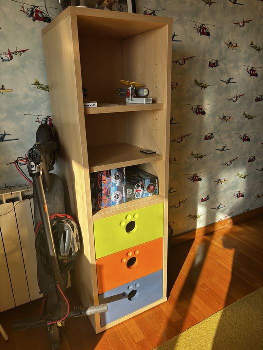 Mobilia de quarto infantil/juvenil