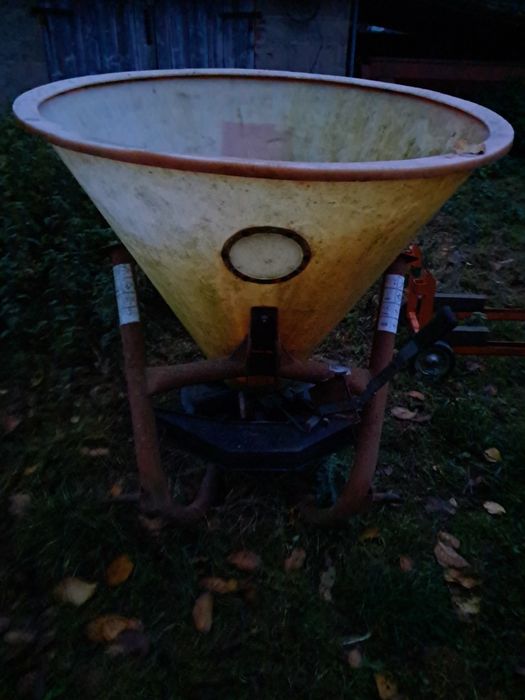 Sprzedam ciapka  c 330 oraz inne maszyny