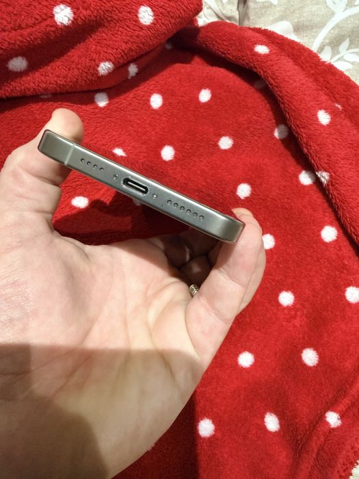 Iphone 16 Pro Max 256Gb - Esim