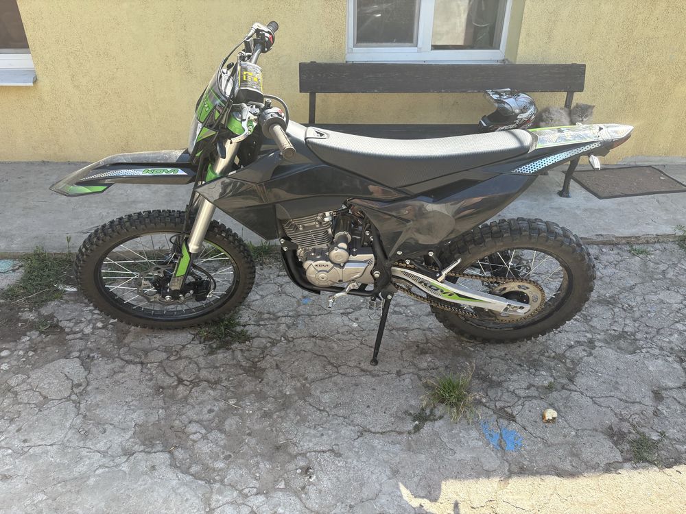 Мотоцикл KOVI JNC 300