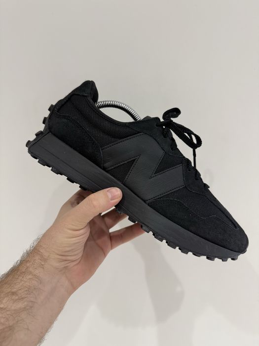 Нові оригінал кросівки new balance 327 black 41,5-44-44,5 розміри