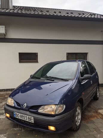 Renault Scenic 1997 року випуску