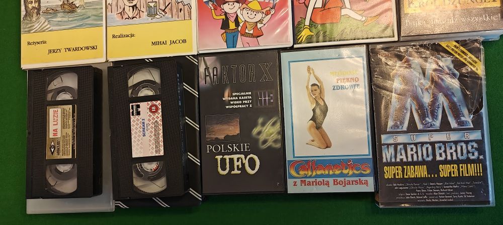 17 VHS kasety bajki: Historie Biblijne, Hanna-Barbera, Robinson Cruzoe