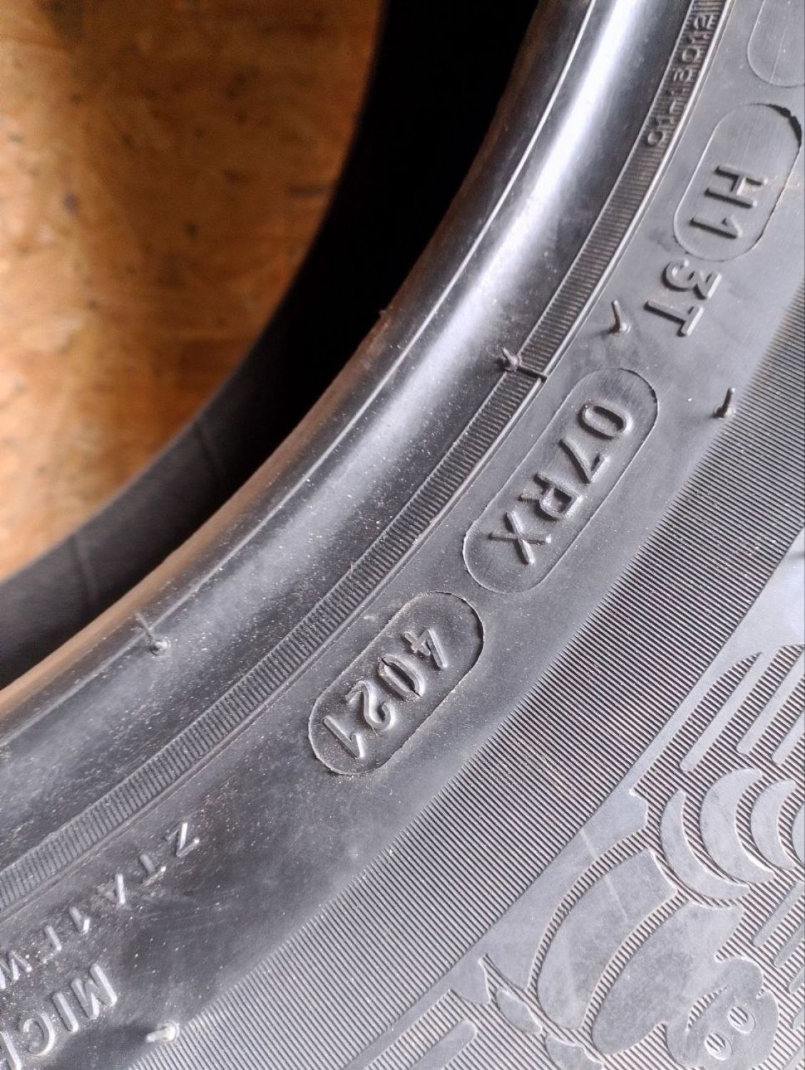 Шини Michelin Pilot Alpin 5 SUV 225/65 R17 106H XL Б/У 8 мм