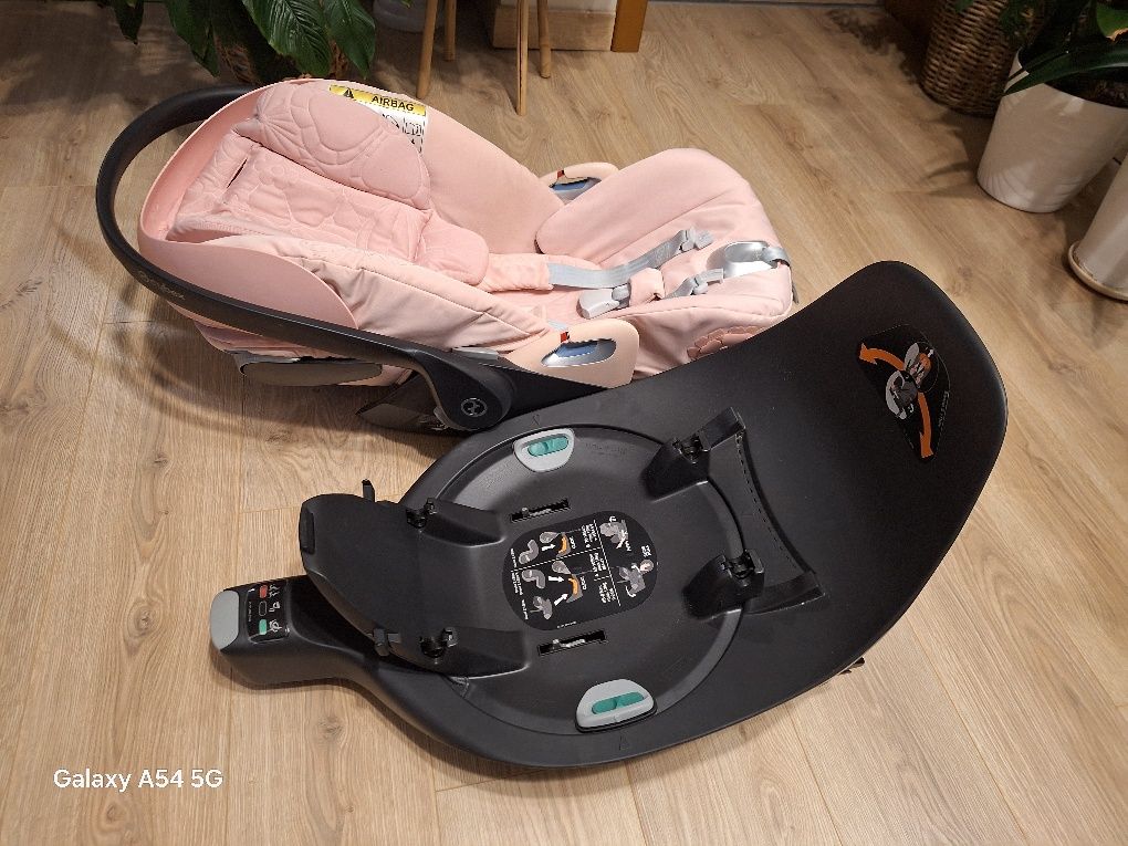 Nosidełko Cybex Flower  isofix