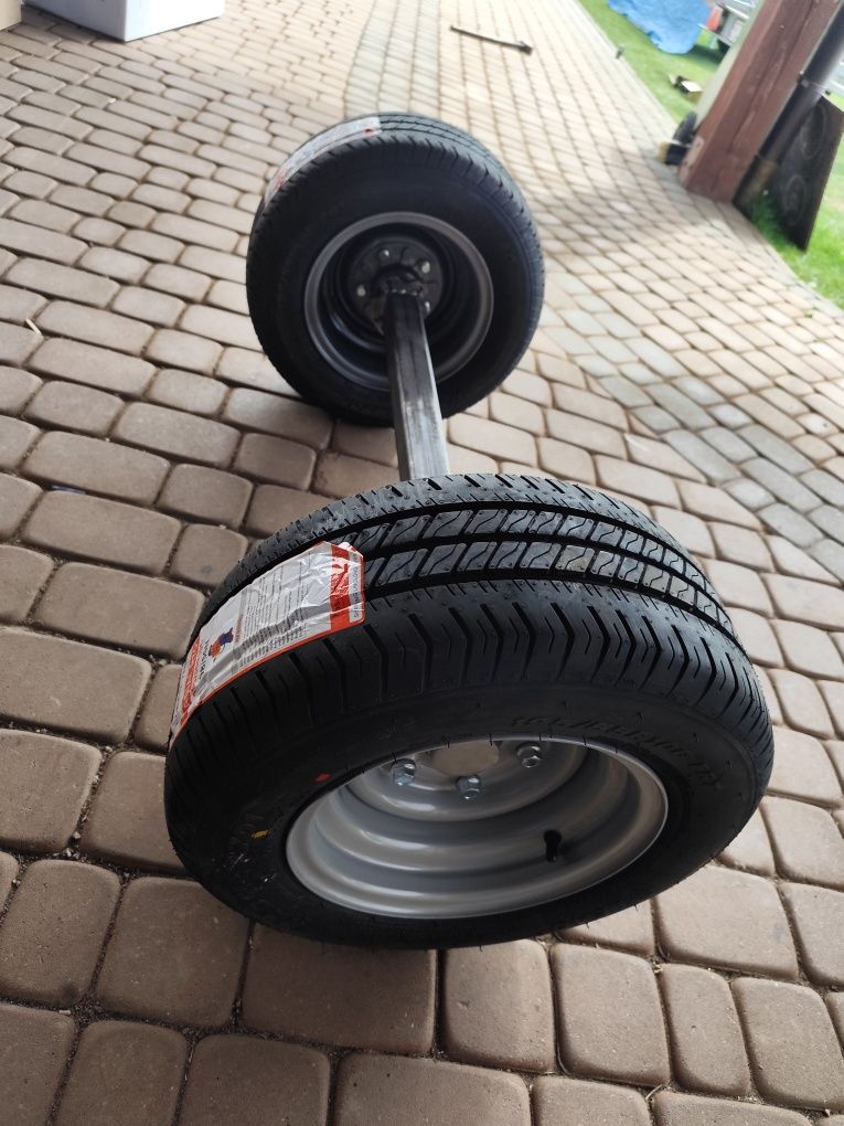 nowa oś z nowymi wzmacnianymi kołami R10C 1.5-2T nośności
