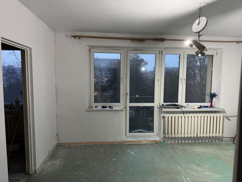 Kawalerka do remontu ( REZERWACJA )