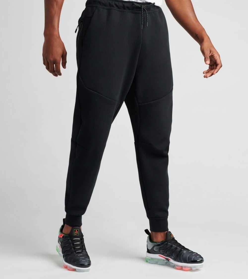 Штаны Nike Tech Fleece размер M Оригинал