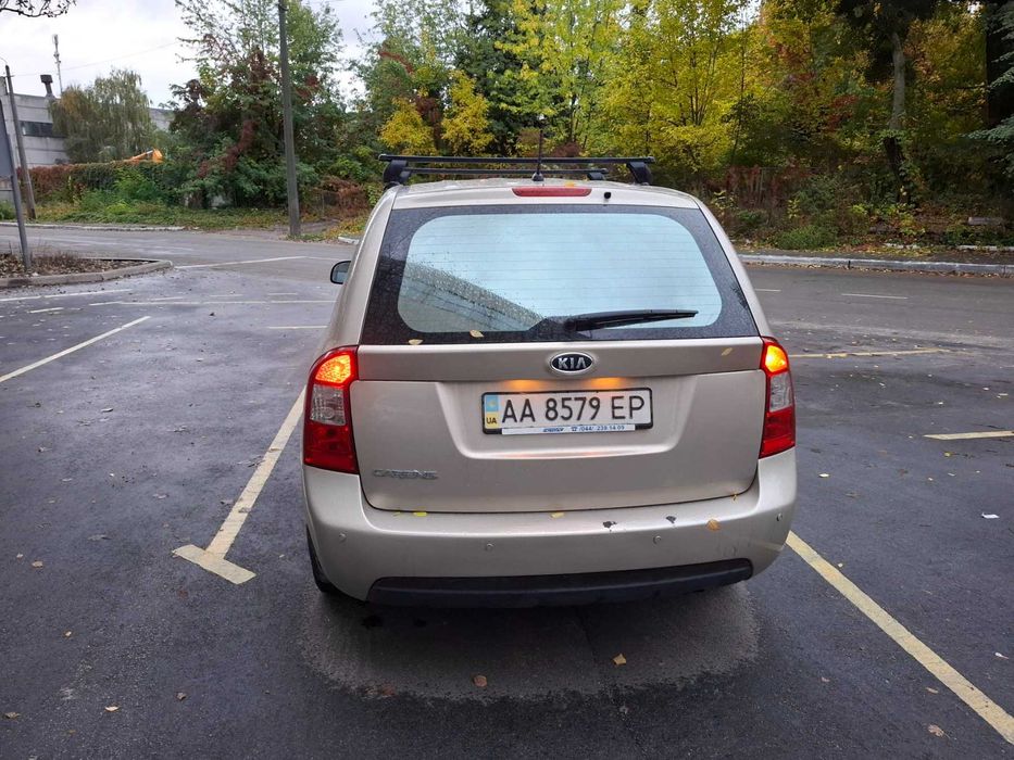 KIA carenc 2.0 cvvt бензин