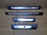 AUDI A4 B8 S-LINE LISTWY PROGOWE KOMPLET 8K0853373B 8K0853374B