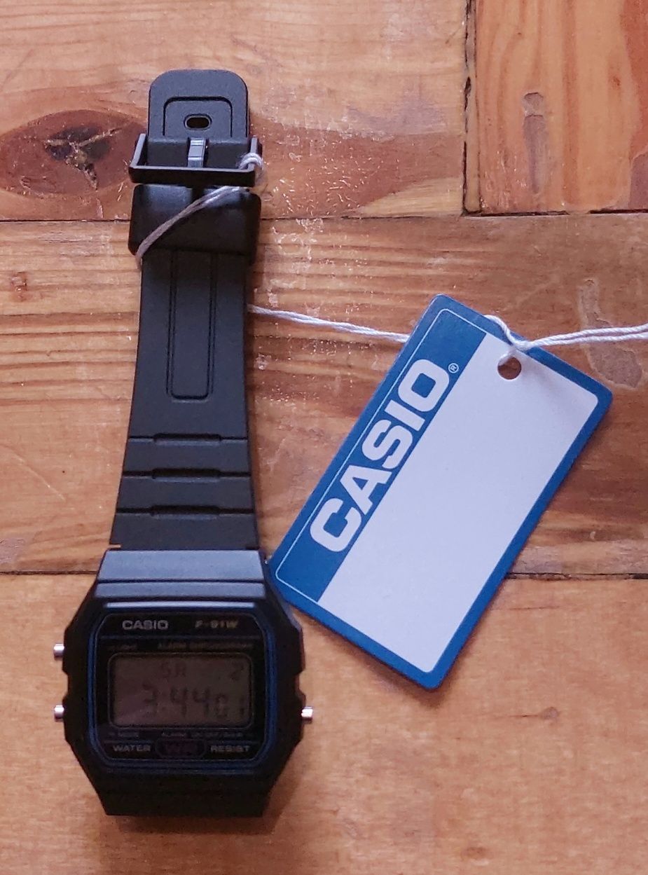 Годинник Casio F-91W