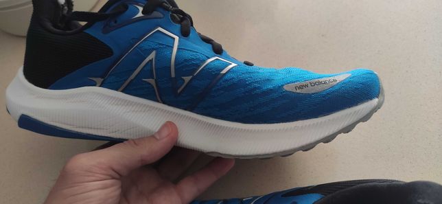 Sapatilhas New balance Running FuelCell Propel V3