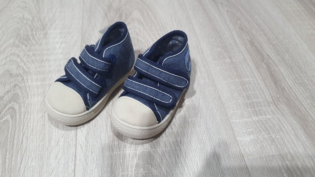 Buty trampki jeansowe dla chłopca