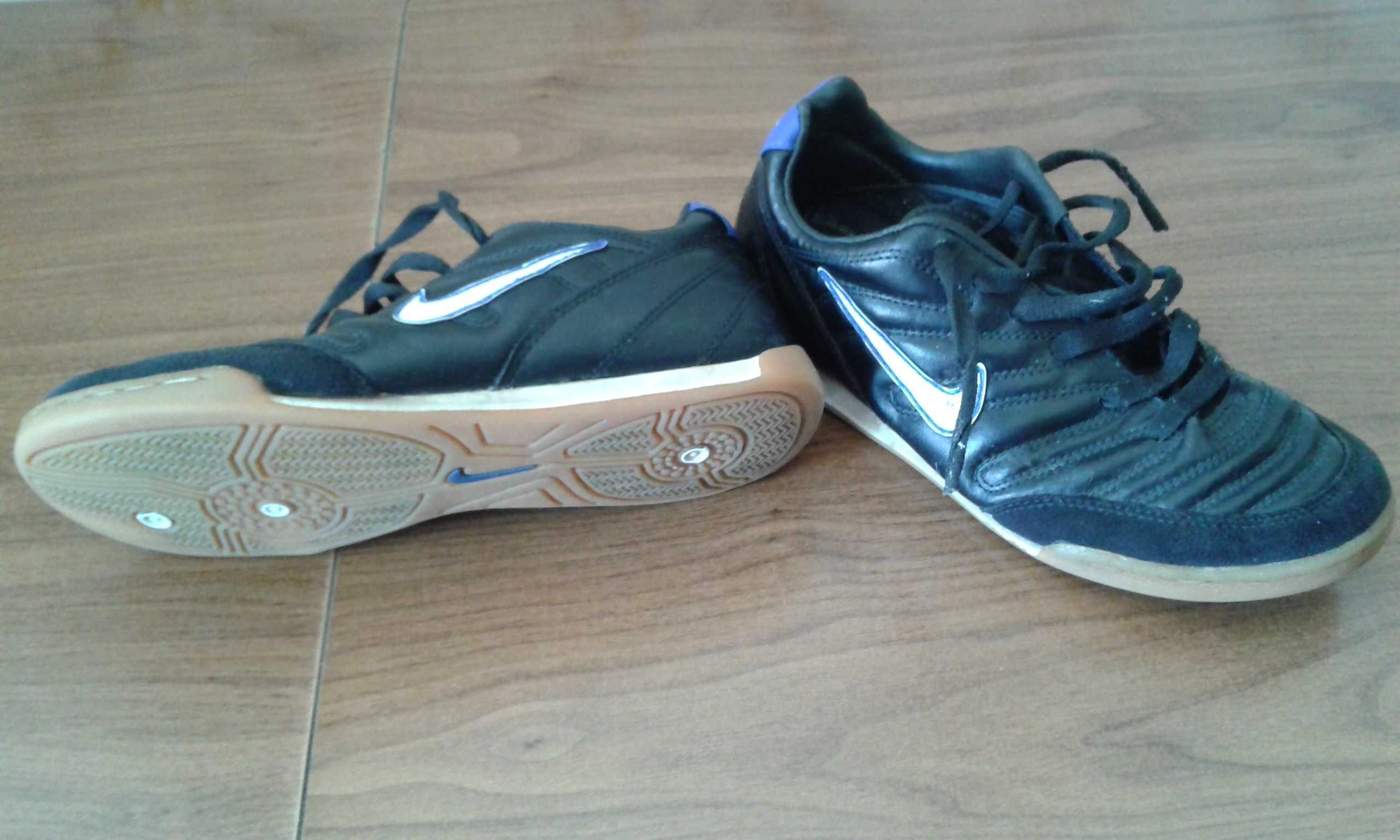 Ténis Nike Tiempo vintage - 37,5 (36)