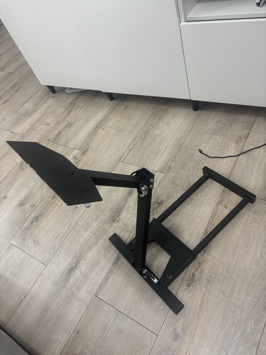 Stojak do kierownicy (bez kierownicy w zestawie)