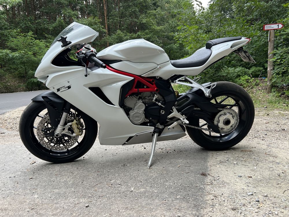 mv agusta 675 800 f3 kat A2