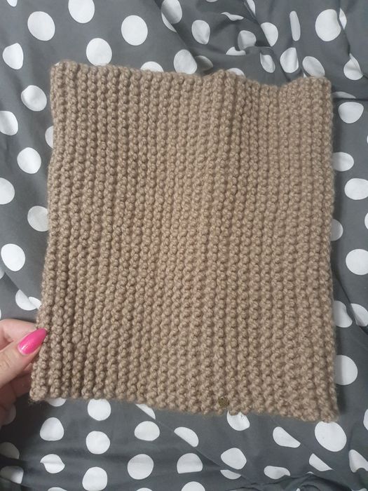 Miękki ciepły zimowy komin otulacz handmade beżowy gruby