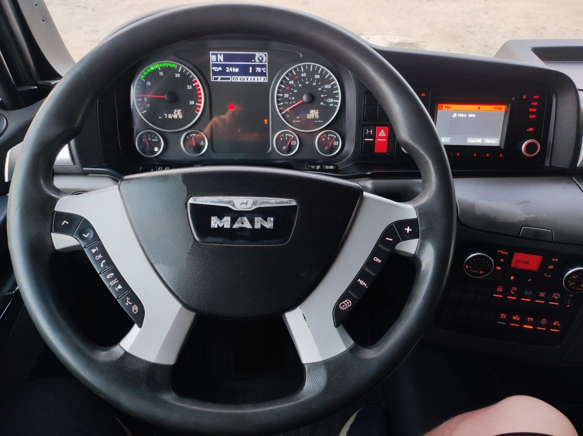 MAN 26 440 2013р ман свіжопригнаний трьох осний тягач
