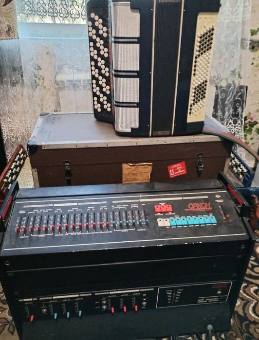Продам электро баян пятирядный "орион"