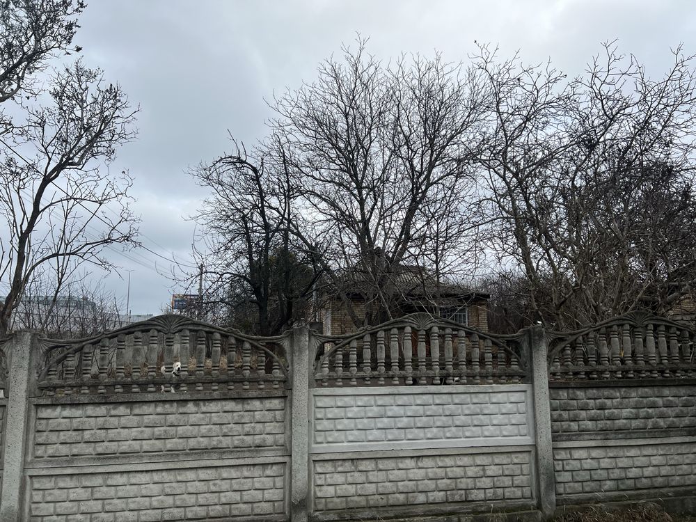 Будиночок в Мила прямо по трасі 22 сотки