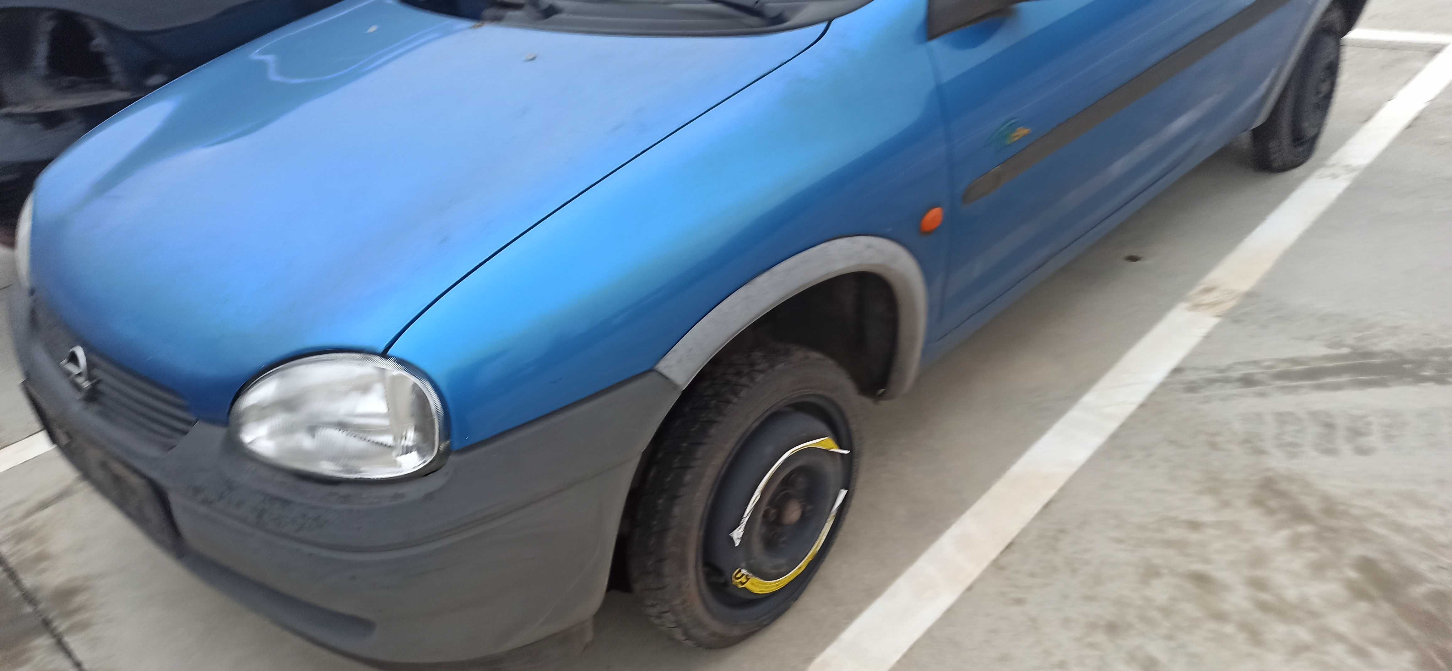 Opel Cora B para peças