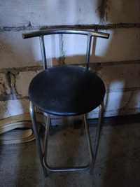 Krzesło barowe wysokie